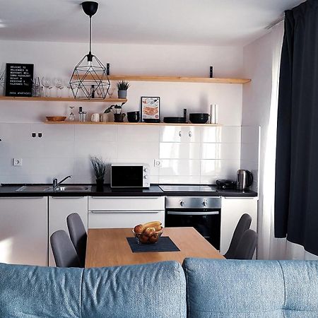 Anica Apartments Funtana Pokoj fotografie